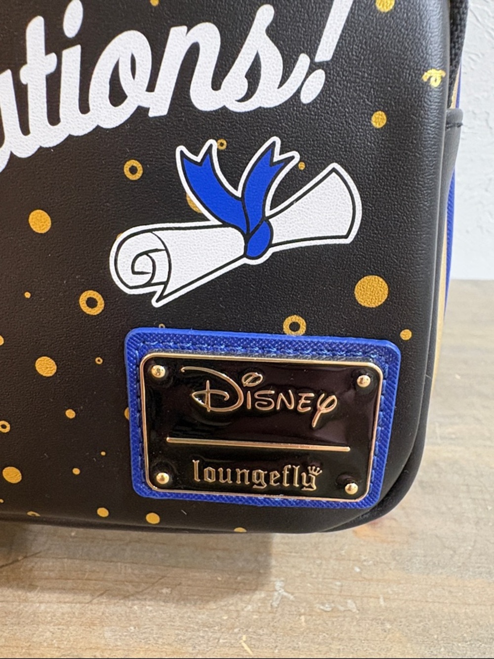 NWT Loungefly Disney Mickey & Minnie Mouse Graduation Mini Backpack - Picture 9 of 10